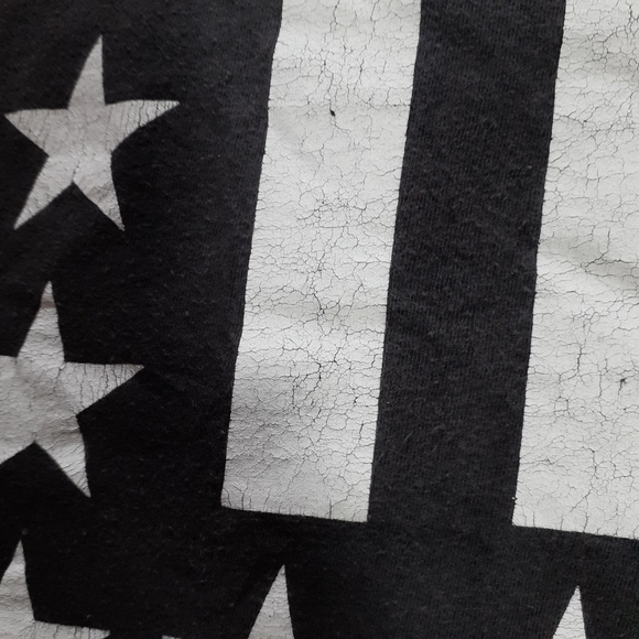 Distressed Black & White American Flag Shirt - Picture 5 of 6